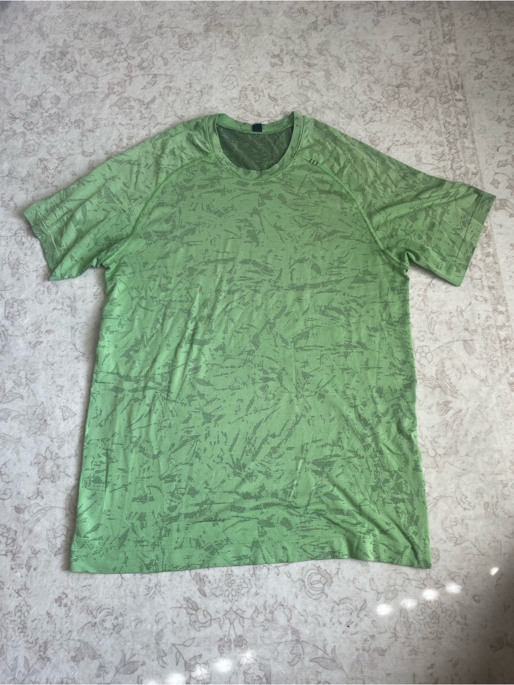 Lululemon Men’s Short Sleeve Performance Tee